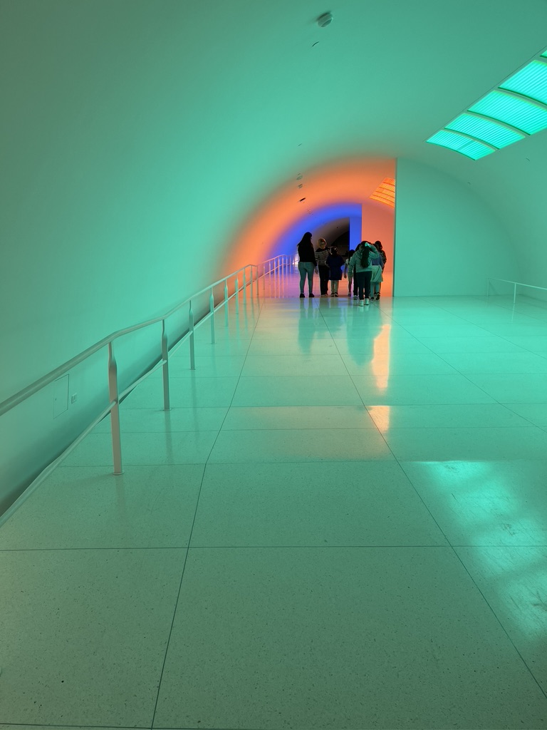 Illustration for "Terminal"